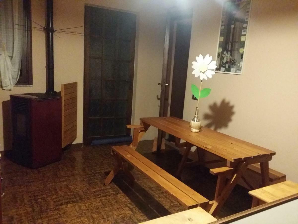 Az.Agr.Cascina Moretta Momo Екстериор снимка